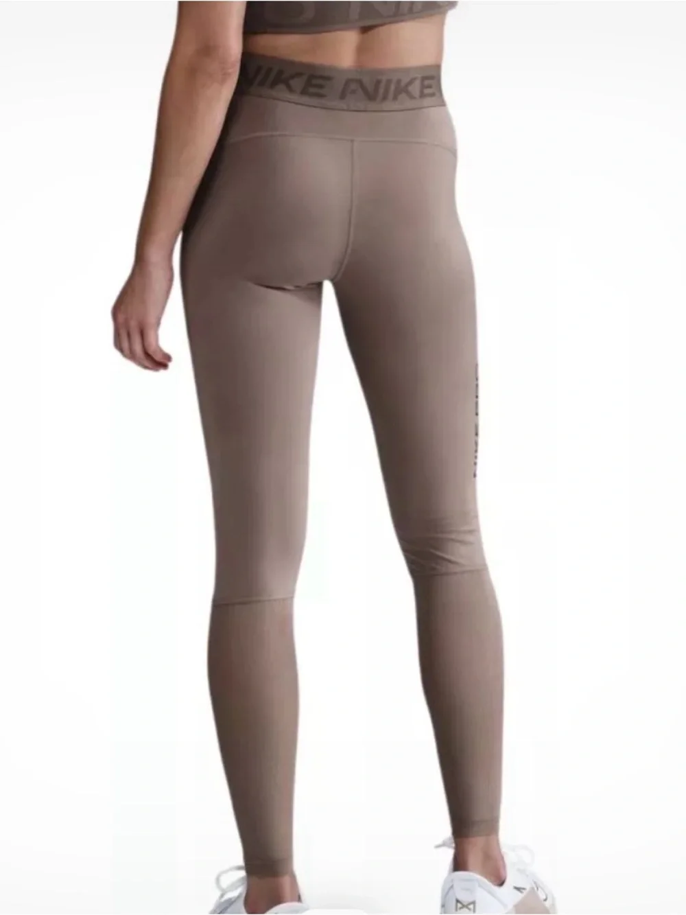 NWT Nike Pro Women's Mid-Rise Full-Length Mesh-Panelled Leggings SIZE SMALL